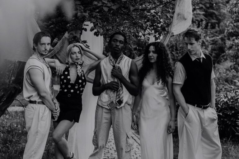 LinkedIn Marketing Agencies: What They Do and When You Need One