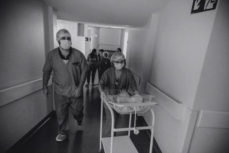 LinkedIn Ads CTR: What Good Looks Like